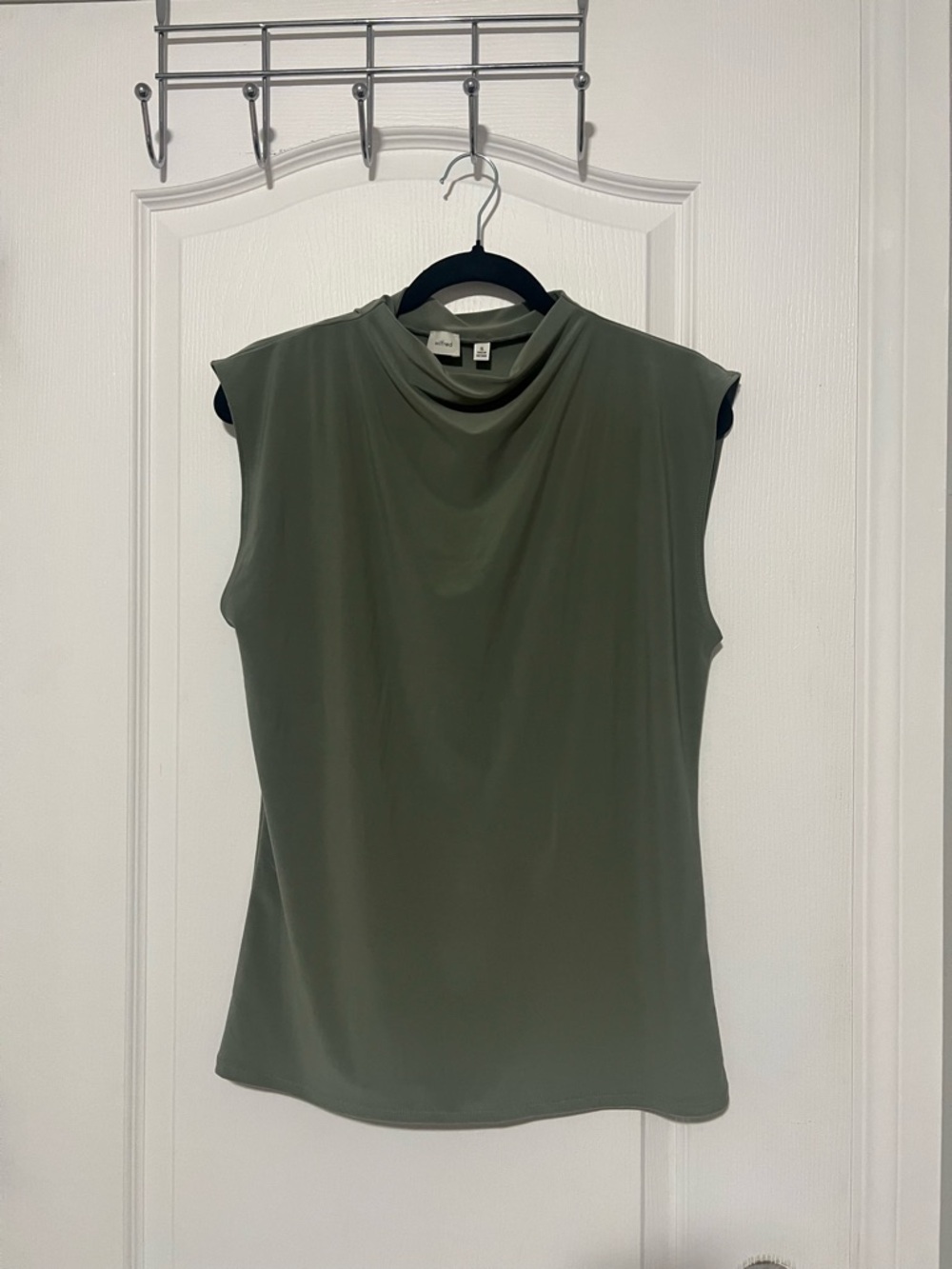 Wilfred Olive Sleeveless Mock Neck Tank